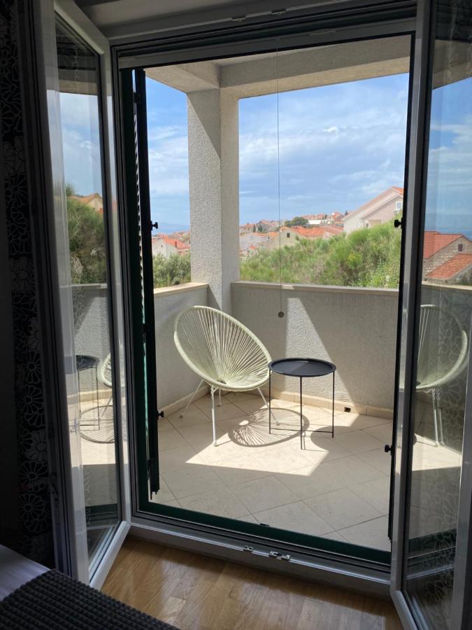 Apartment Bol A6 With Pool From 45 Eur Per Person Eksteriør billede